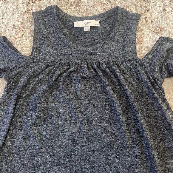 Loft Top - Picture 3 of 3